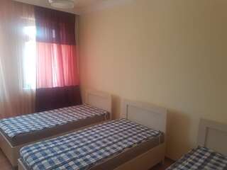 Гостевой дом Guest House Luka Батуми Классический трехместный номер-2